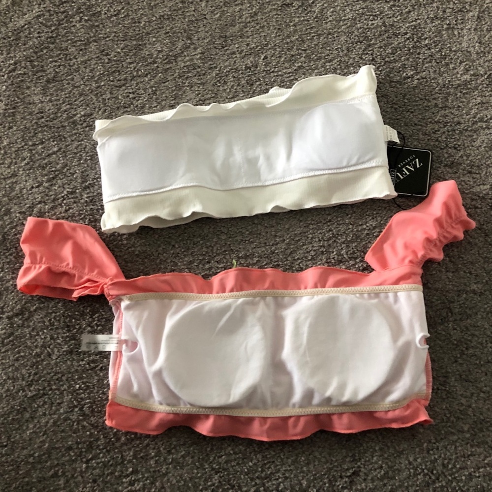 Zaful Off Shoulder Ruffle Ribbed Bikini Top Bundle - Picture 2 of 4